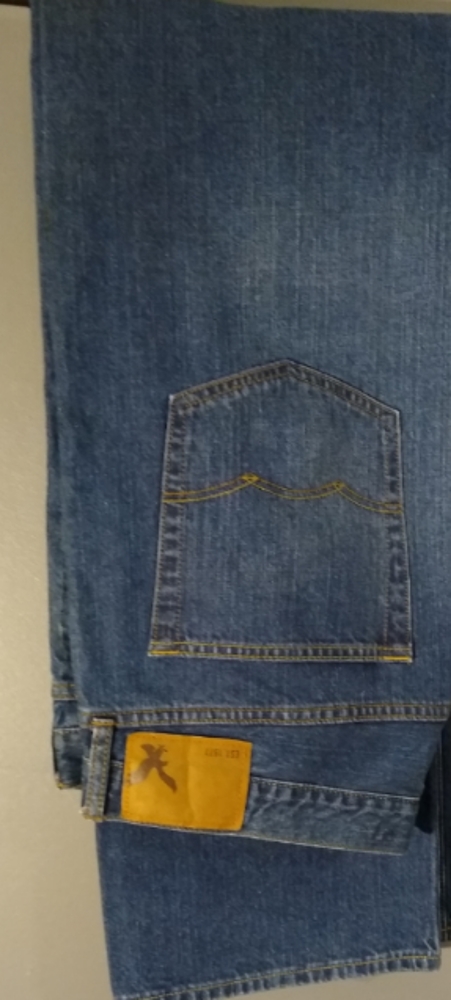 American Eagle relax fit